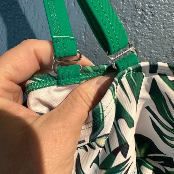 Liora Bikini Top White Green Palm Leaf Flowers Adjustable Straps Size Small Pool - Picture 6 of 7
